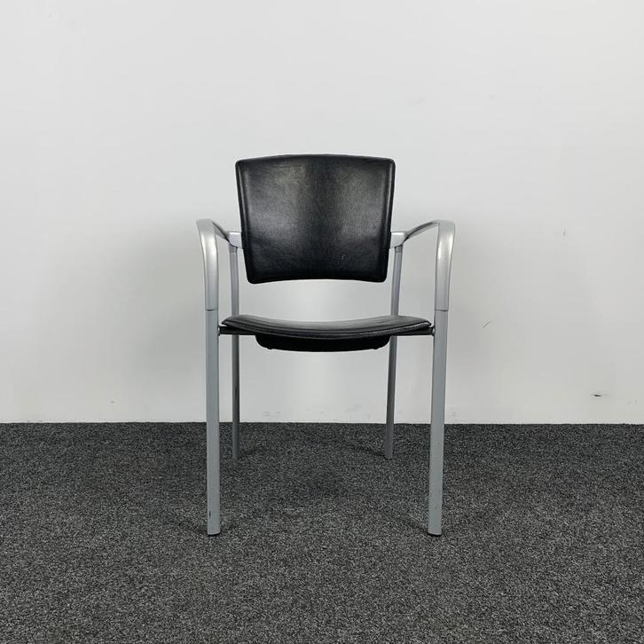 Vergaderstoel ENEA - Zwart Leer 22521, Huis en Inrichting, Stoelen, Gebruikt, Eén, Leer, Zwart, Ophalen