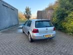 Volkswagen Golf 2.0 85KW 2000 Grijs, Auto's, Volkswagen, Zwart, 4 cilinders, 1984 cc, Stoelverwarming