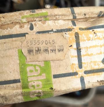 Citroën CX koppelingset 95559045

 beschikbaar voor biedingen