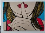 Vintage pop art print Ssshh door Deborah Azzopardi 50x70, Gebruikt, 50 tot 75 cm, Ophalen of Verzenden, Print