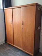 Houten kledingkast, Huis en Inrichting, Kasten | Kledingkasten, Ophalen, Gebruikt, 150 tot 200 cm, Met hangruimte