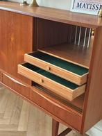 Vintage highboard E.W. Bach Deens teak jout jaren 50/70, Ophalen, Gebruikt, 100 tot 150 cm, 150 tot 200 cm