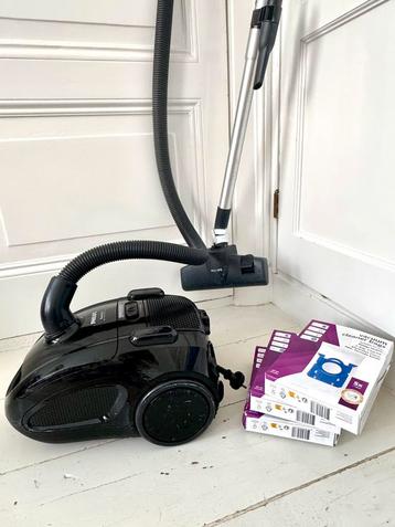 Compacte Stofzuiger Philips Easylife + 12 extra S bags beschikbaar voor biedingen