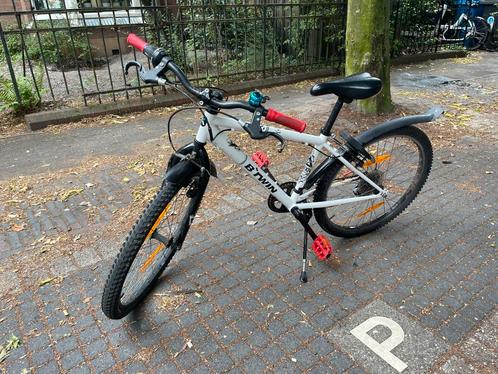 Mountainbike 24 inch, B’twin rockrider 300, Fietsen en Brommers, Fietsen | Jongens, Gebruikt, 24 inch, Versnellingen, Ophalen of Verzenden