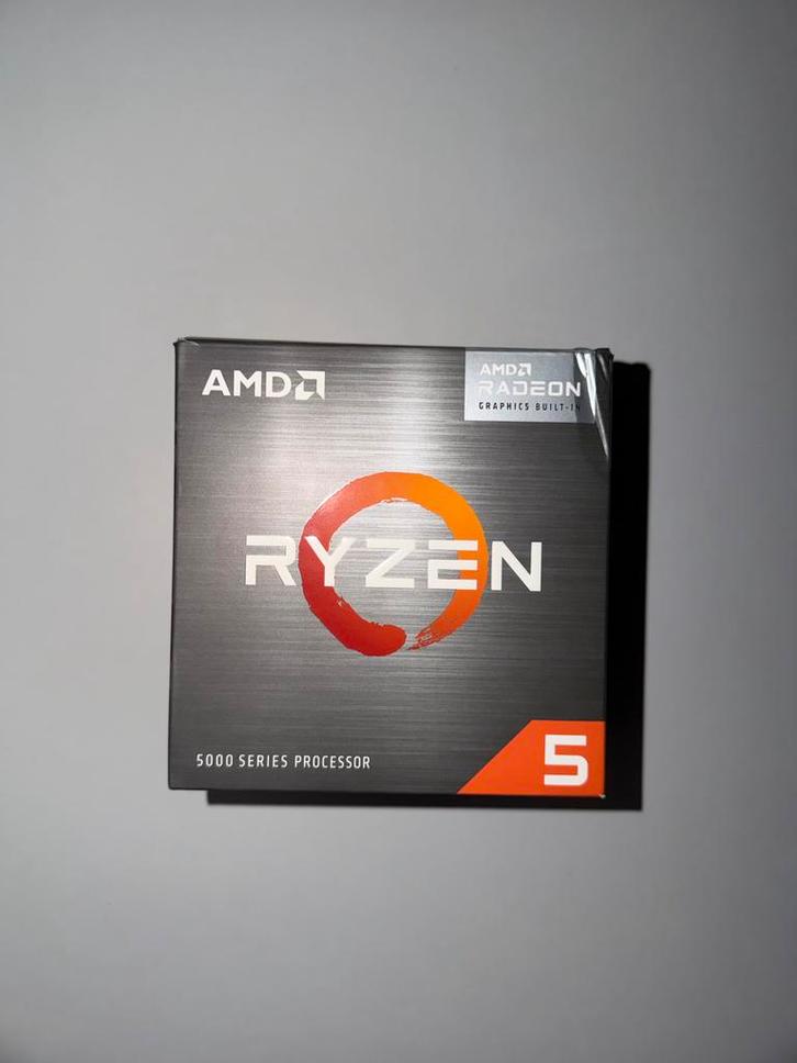 AMD Ryzen 5 5600G - Game CPU met Vega Graphics, Computers en Software, Processors, Zo goed als nieuw, 6-core, 4 Ghz of meer, Ophalen of Verzenden
