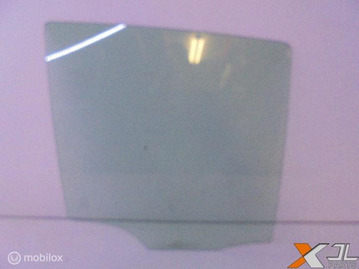 ML W163 RUIT ACHTERPORTIER RECHTS A1637351410, Auto-onderdelen, Ruiten en Toebehoren, Mercedes-Benz, Gebruikt, Ophalen of Verzenden