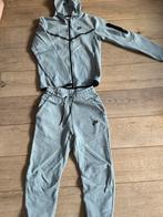 Nike tech, Kleding | Heren, Sportkleding, Ophalen, Zo goed als nieuw, Grijs, Algemeen