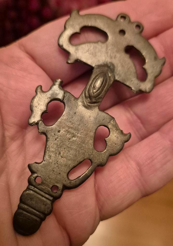 Top Viking fibula billon bodemvondst, Antiek en Kunst, Kunst | Overige Kunst, Ophalen of Verzenden