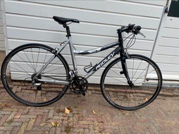 Race fiets beschikbaar voor biedingen