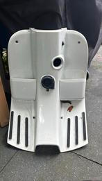 Vespa s beenschild goede staat, Ophalen of Verzenden