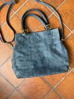 Te koop ; mooie hand/schoudertas , blauw/ grijs, Sieraden, Tassen en Uiterlijk, Tassen | Damestassen, Ophalen of Verzenden, Nieuw