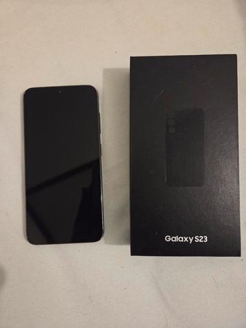 Samsung Galaxy S23  256gb beschikbaar voor biedingen