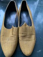 Goud gelen Pumps met Oosters Design - Maat 37, Ophalen of Verzenden, Gedragen, Geel, Pumps