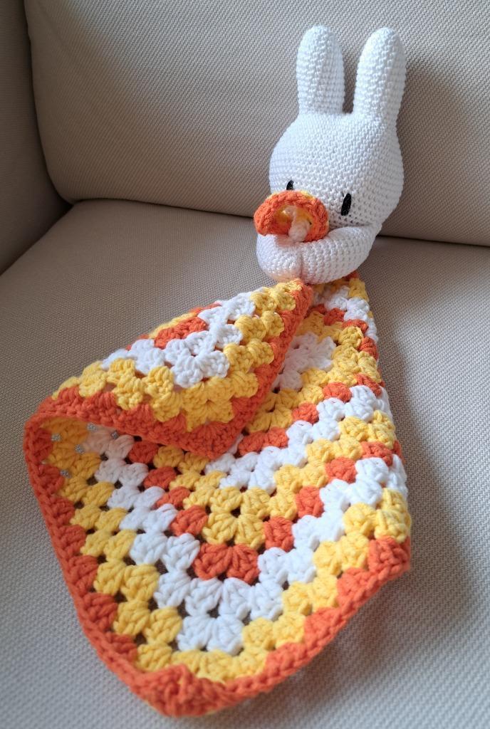 Gehaakt Nijntje knuffeldoekje, Kinderen en Baby's, Overige Kinderen en Baby's, Nieuw, Ophalen