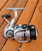 Daiwa Laguna E3000 met reserve spoel aangeboden. Nette molen, Watersport en Boten, Ophalen of Verzenden, Zo goed als nieuw, Molen