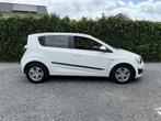 Chevrolet Aveo 1.4 LT | Navi | Airco | Cruise Control | LMV, Euro 5, Gebruikt, 4 cilinders, Wit