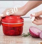 FIJNE turbochef met 3 messen & trekkoord van TUPPERWARE ROOD, Huis en Inrichting, Keuken | Tupperware, Ophalen of Verzenden, Gebruikt