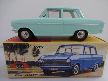 Opel Kadett A Licht Blauw nr: 540 van Dinky Toys schaal 1/43 beschikbaar voor biedingen