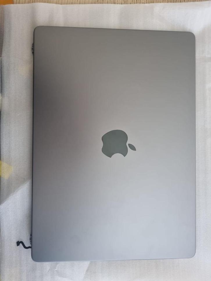 Scherm Macbook Pro 2023 M3, 14-inch, Space Gray, DEFEKT, Computers en Software, Apple Macbooks, Niet werkend, MacBook Pro, Overige groottes