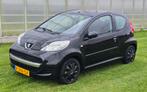 Peugeot 107 1.0 12V 3DR 2010 / NWE APK / NAP / ONDERHOUD /, Voorwielaandrijving, Euro 5, Stof, Zwart