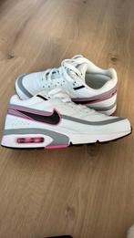 Nike air max zgan maat 37,5, Kleding | Dames, Schoenen, Ophalen of Verzenden, Zo goed als nieuw, Sneakers of Gympen