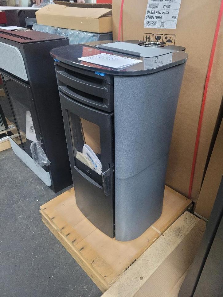 Edilkamin dania van €5200,00 voor €2600,00 pelletkachel, Huis en Inrichting, Kachels, Nieuw, Vrijstaand, Pelletkachel, Overige brandstoffen