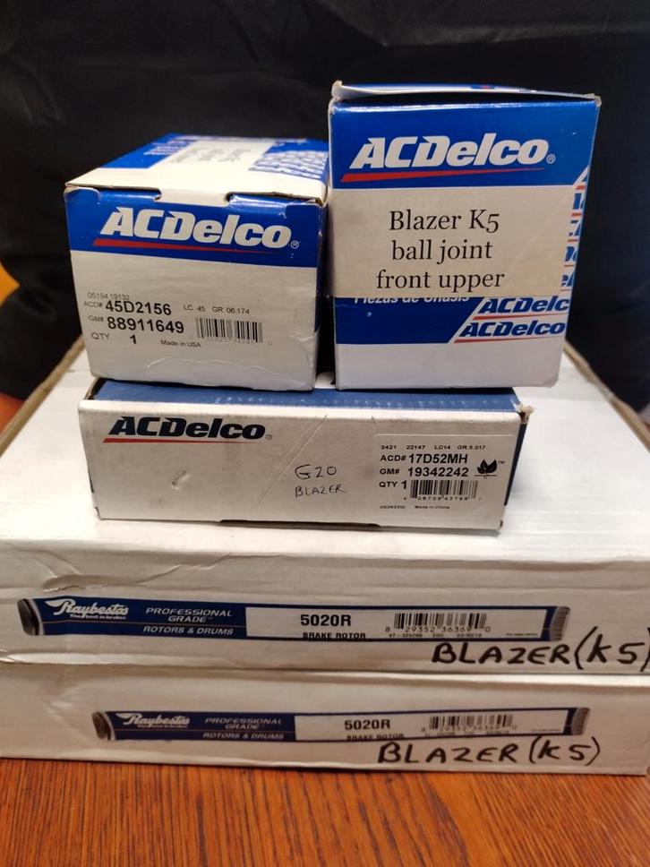 Partij nieuwe (rem)onderdelen Chevy Blazer (K5) 1979 - 1990, Auto-onderdelen, Remmen en Aandrijving, Amerikaanse onderdelen, Chevrolet