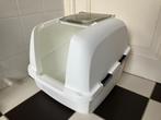 Kattenbak in nieuwstaat 55 x 47 x 44 cm + kattenbakvulling, Ophalen of Verzenden, Zo goed als nieuw, Gesloten