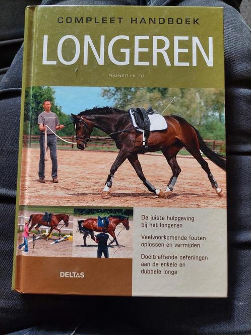 Rainer Hilbt - Compleet handboek longeren, Boeken, Dieren en Huisdieren, Zo goed als nieuw, Paarden of Pony's, Ophalen of Verzenden