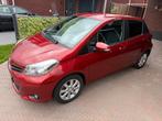 Toyota Yaris 1.0 Vvt-i 5-DRS 2013 Rood, Auto's, 527 kg, 750 kg, Handgeschakeld, 3 cilinders
