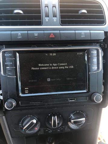 Apple CarPlay scherm Volkswagen polo  beschikbaar voor biedingen