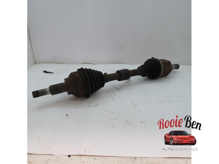 Aandrijfas links-voor van een Dodge Avenger, Gebruikt, -, -, Ophalen of Verzenden