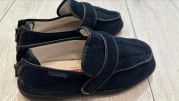 Pulman verband schoenen pantoffels, vallen klein beschikbaar voor biedingen