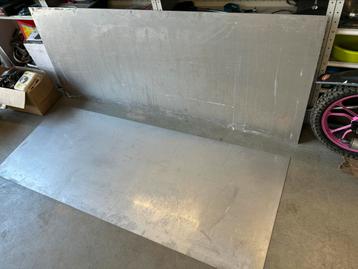RVS plaat 2stuks, 215x83 cm 2mm beschikbaar voor biedingen