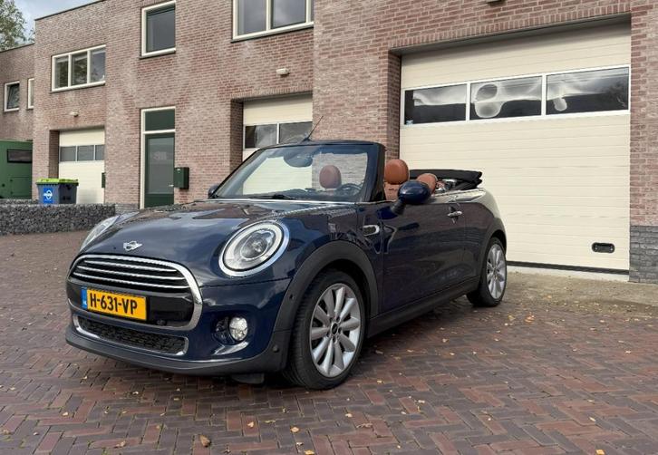 Mini Cabrio 1.5 Cooper Chili 136pk 2017 Blauw, Auto's, Mini, Particulier, Cabrio, Airbags, Airconditioning, Bluetooth, Boordcomputer