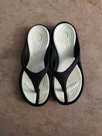 Trendy teenslippers maat 39, Slippers, Zwart, Ophalen of Verzenden, Zo goed als nieuw