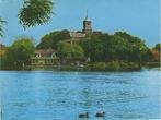 Zicht op de hervormde kerk in Ouderkerk aan de Amstel, Ophalen of Verzenden, 1980 tot heden, Ongelopen, Noord-Holland