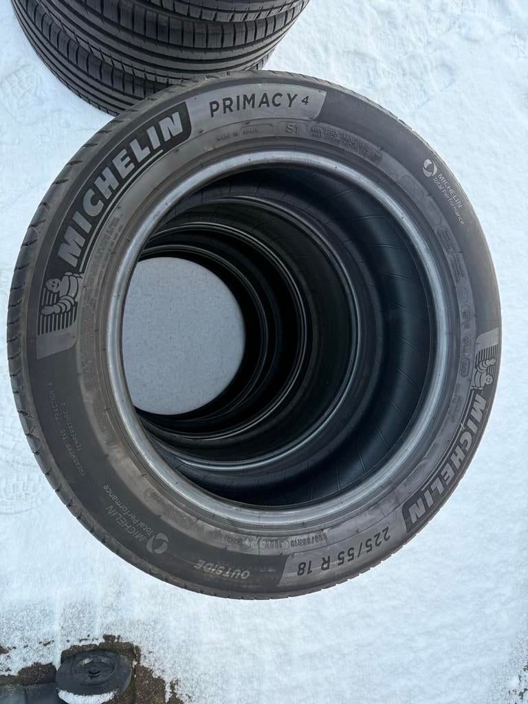 Michelin Primacy 4 - 225/55 R18 - 4000km, 18 inch, Gebruikt, Ophalen of Verzenden, Band(en)