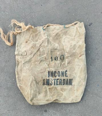 Postzak beschikbaar voor biedingen