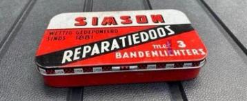 Simson reparatiedoos. afm. 12,5x7,5x2/2,5 cm. beschikbaar voor biedingen