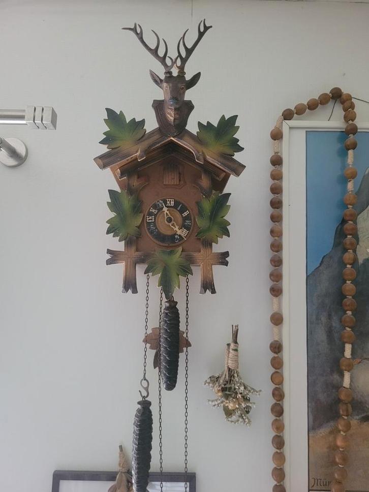 Koekoeksklok leuke vintage of oudere klok, Huis en Inrichting, Woonaccessoires | Klokken, Gebruikt, Wandklok, Analoog, Ophalen of Verzenden