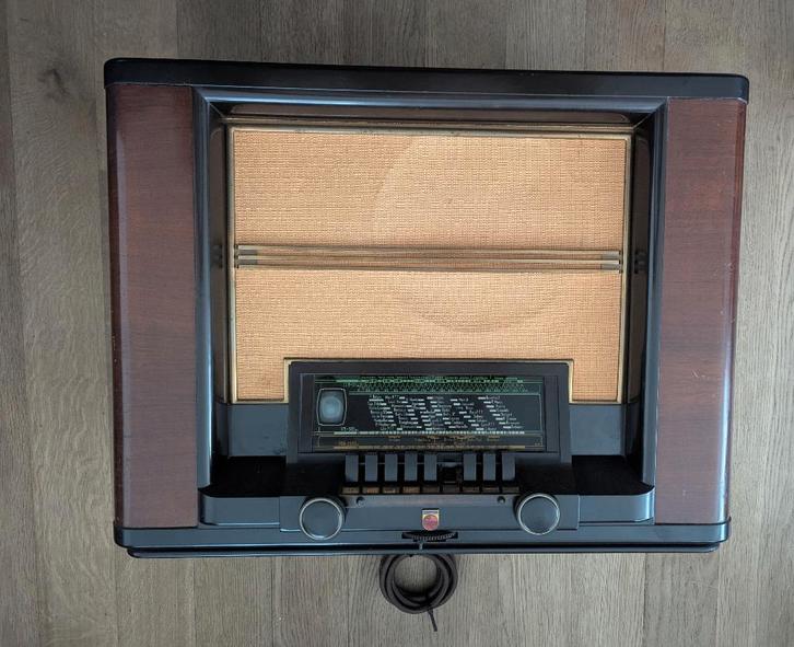 Philips 735A Radio – Bouwjaar 1939/1940, Antiek en Kunst, Antiek | Tv's en Audio, Ophalen