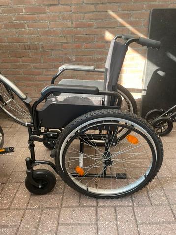 SKY rolstoel, amper gebruikt beschikbaar voor biedingen