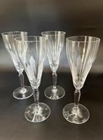 4 x champagneglazen jaren 60, geëtst design, Glas of Glazen, Ophalen of Verzenden, Overige stijlen, Glas