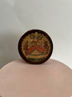 Prachtig antiek spaanhouten doosje gesigneerd rechtsonder ER, Ophalen of Verzenden