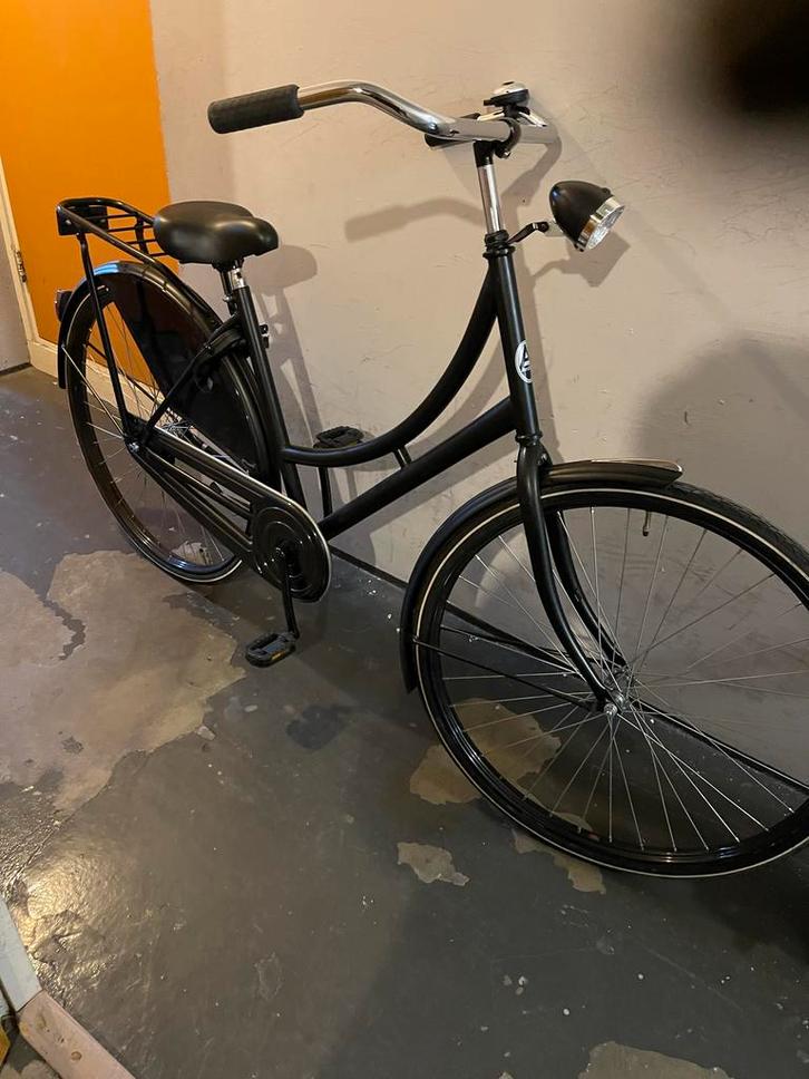 Zwarte Damesfiets - Goed Onderhouden, Fietsen en Brommers, Fietsen | Dames | Omafietsen, Zo goed als nieuw, 53 tot 56 cm, Handrem