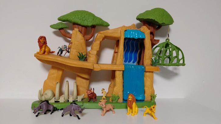 Speelset disney lion king, Verzamelen, Poppetjes en Figuurtjes, Zo goed als nieuw, Ophalen of Verzenden