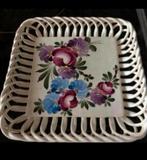 Brocante Handbeschilderd (Bonbon) Schaal , gesigneerd, Ophalen of Verzenden