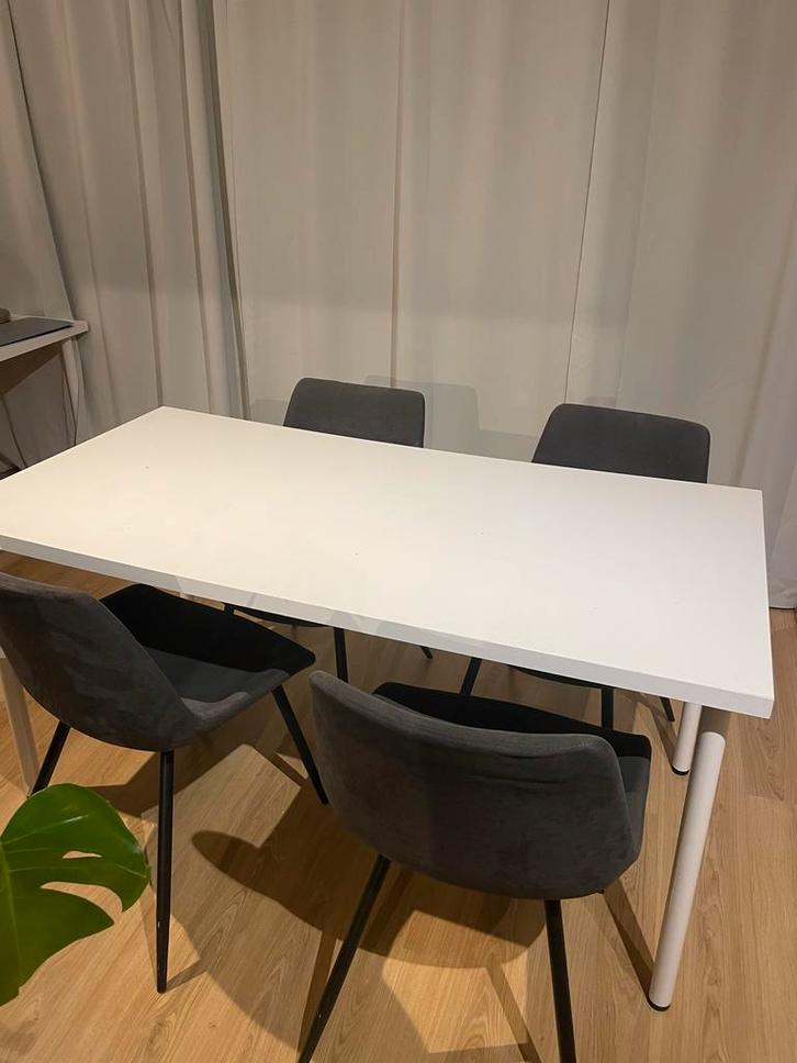 IKEA tafel wit, Huis en Inrichting, Tafels | Eettafels, Gebruikt, 50 tot 100 cm, 100 tot 150 cm, Vijf personen of meer, Rechthoekig