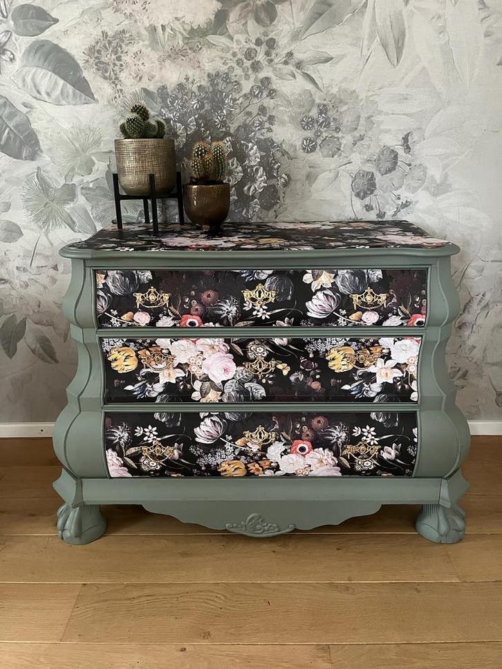 Prachtige Landelijke Buikkast - Groen, Goud & Bloemen, Huis en Inrichting, Kasten | Ladekasten, Gebruikt, 50 tot 100 cm, 25 tot 50 cm